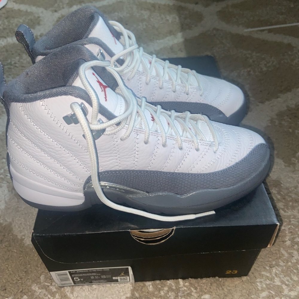 Jordan 12s